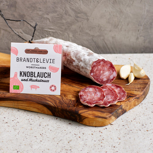 KNOBLAUCH & MUSKATNUSS